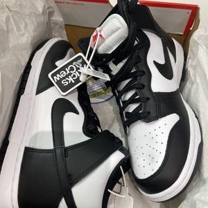 Women’s Nike Dunk High